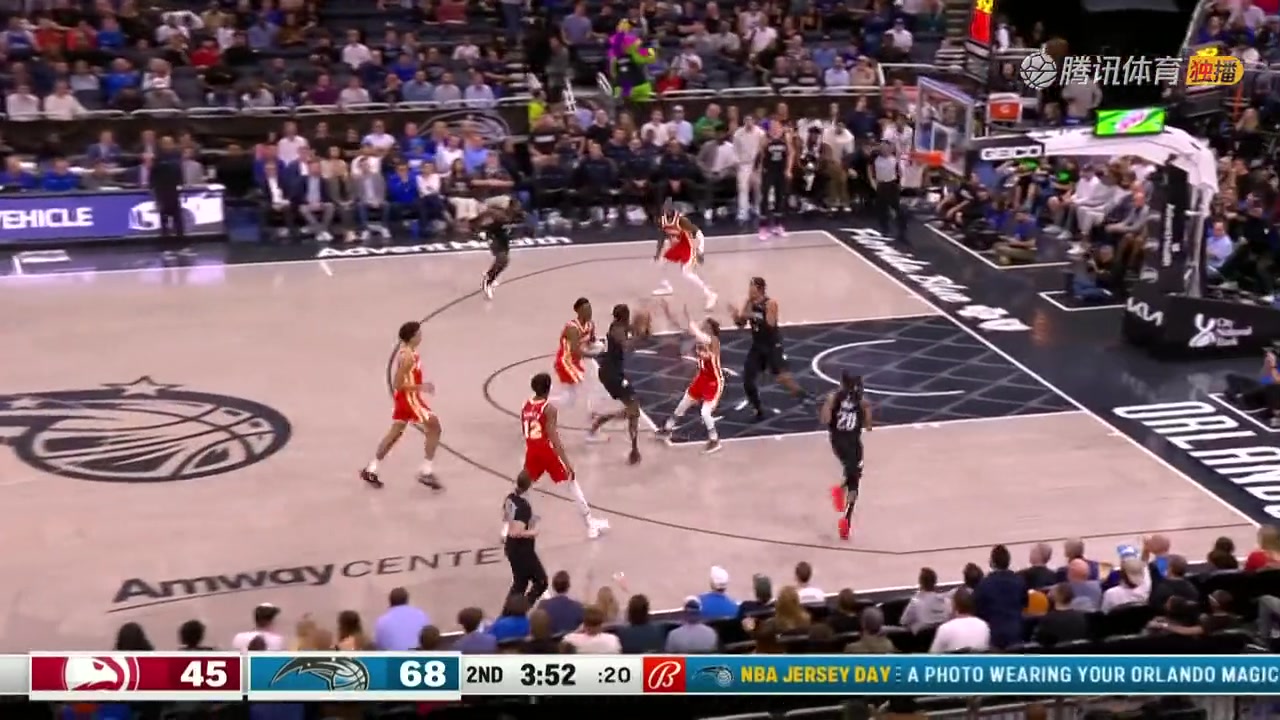 比文班亞馬如何？波爾-波爾持球一條龍反擊轉(zhuǎn)身過人暴扣